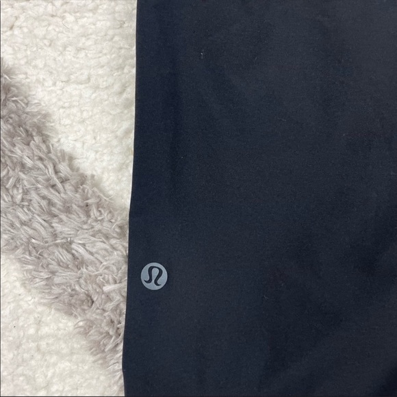 Great condition and comfortable to wear! - Picture 3 of 4